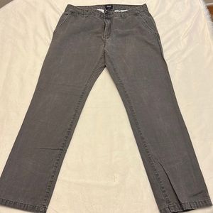 Men’s Gap Lived In Taper Khakis, 33x32